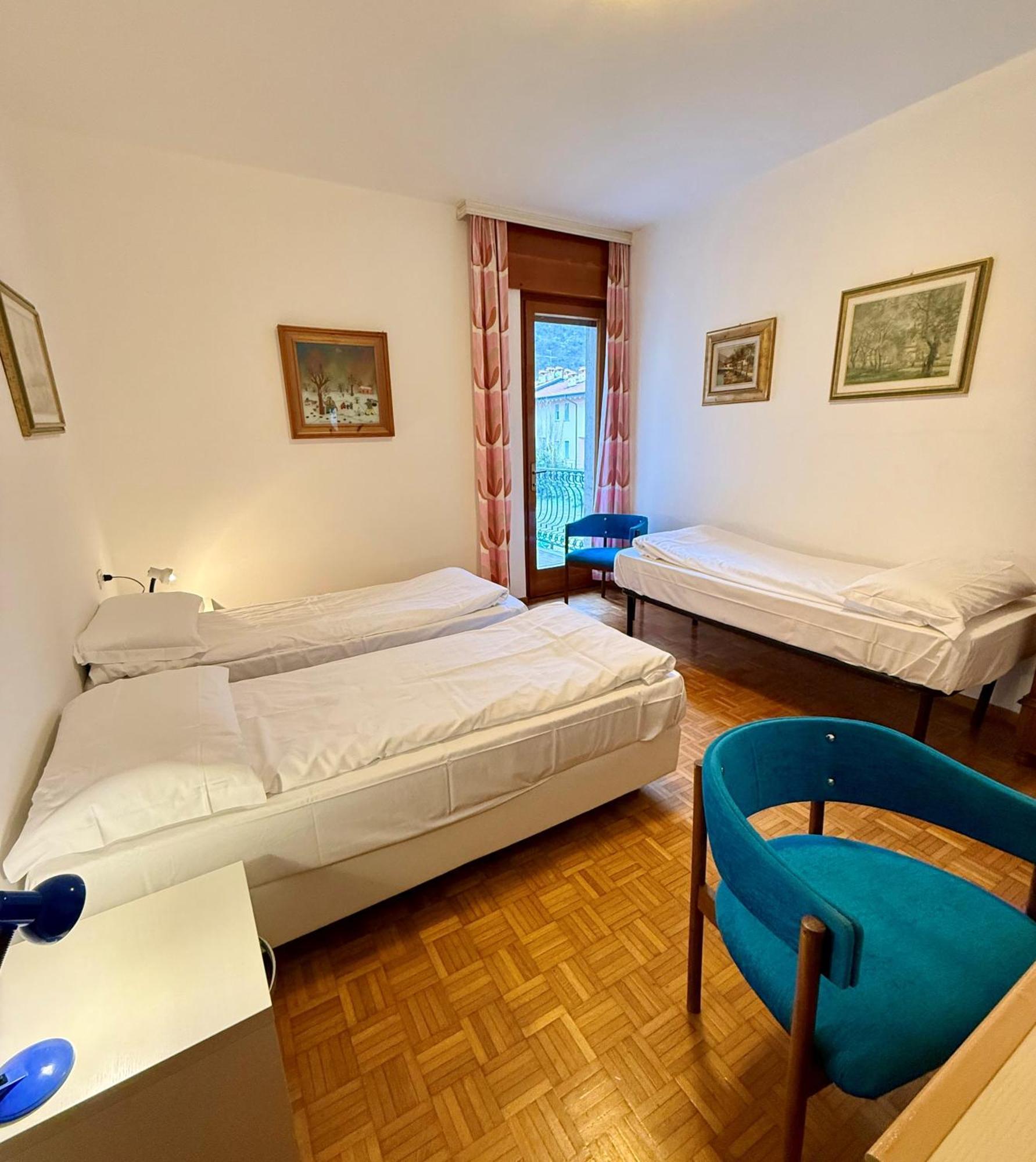 Casa Vittoria Apartment Torbole Sul Garda Ruang foto