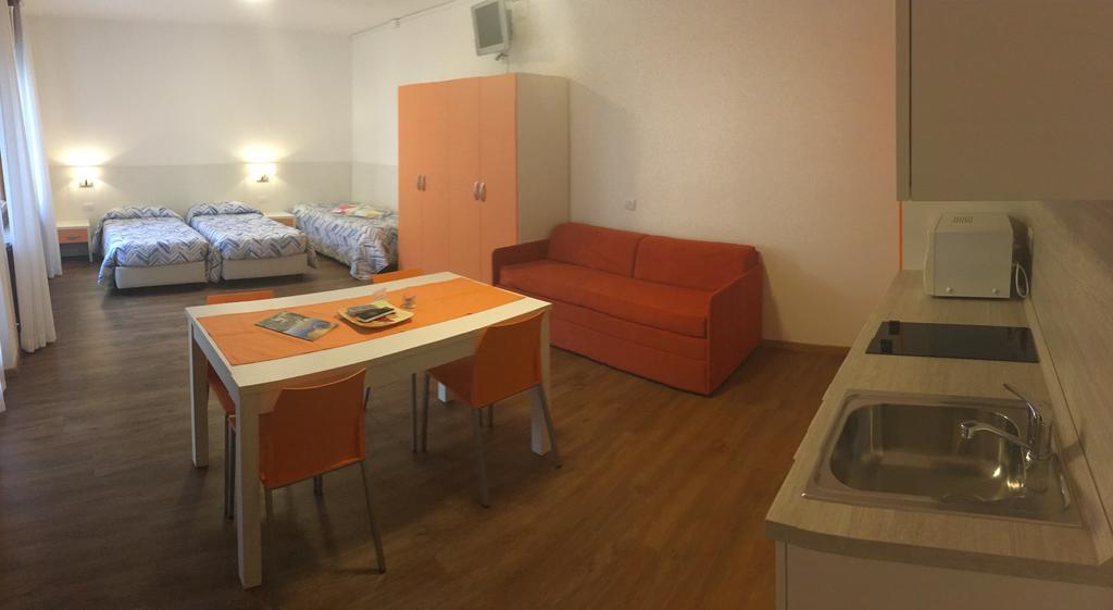 Casa Vittoria Apartment Torbole Sul Garda Bagian luar foto